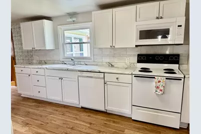 415 9th Place, Lasalle, IL 61301 - Photo 11