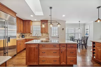 7050 N McAlpin Avenue, Chicago, IL 60646 - Photo 9