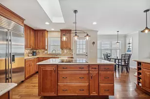 7050 N McAlpin Ave, Chicago, IL 60646 - Photo 9