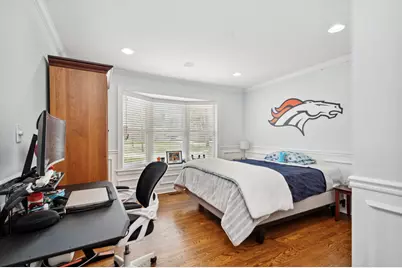 7050 N McAlpin Avenue, Chicago, IL 60646 - Photo 13