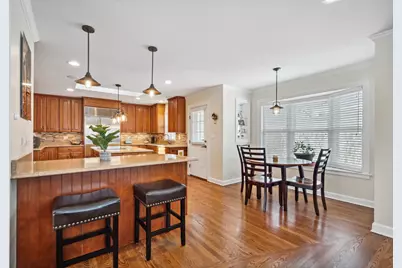 7050 N McAlpin Avenue, Chicago, IL 60646 - Photo 7