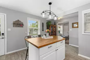 2901 Stork Ct, Rolling Meadows, IL 60008 - Photo 11