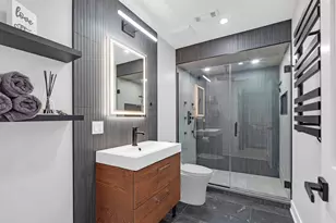 1135 N King Charles Ct, Palatine, IL 60067 - Photo 7