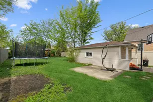 1678 Ash St, Des Plaines, IL 60018 - Photo 19