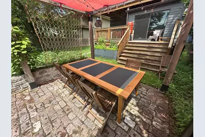 2125 W Greenleaf Avenue, Chicago, IL 60645 - Photo 35
