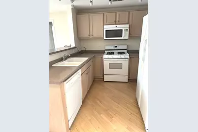 1111 Burlington Avenue #419, Lisle, IL 60532 - Photo 3