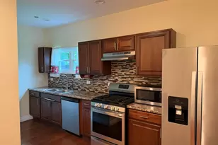 618 N 1st Ave N, Maywood, IL 60153 - Photo 11