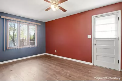 42177 N Lake Avenue, Antioch, IL 60002 - Photo 31