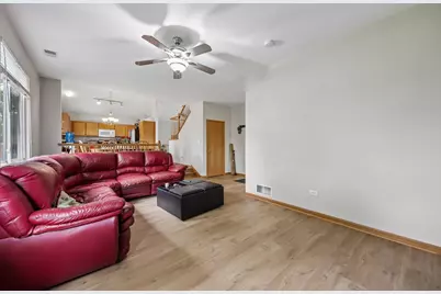 6102 Oldcreek Lane, Joliet, IL 60431 - Photo 7