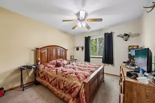 6102 Oldcreek Ln, Joliet, IL 60431 - Photo 17