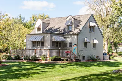 880 Bemis Road, Glen Ellyn, IL 60137 - Photo 1