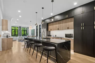 1113 W Chestnut Street #1E, Chicago, IL 60642 - Photo 5
