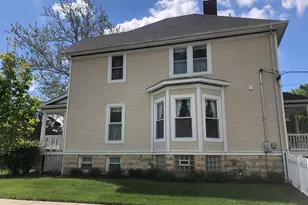 313 N Raynor Ave, Joliet, IL 60435 - Photo 3