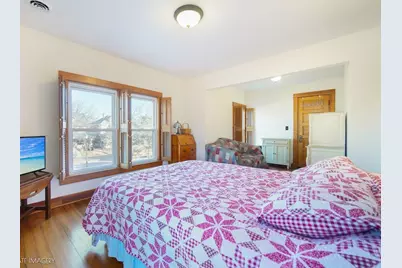 313 N Raynor Avenue, Joliet, IL 60435 - Photo 17