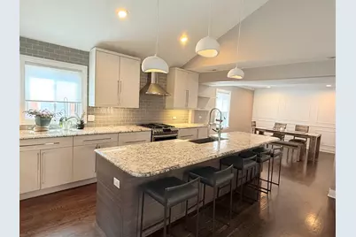 8216 N New England Avenue, Niles, IL 60714 - Photo 13