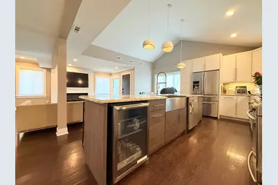8216 N New England Avenue, Niles, IL 60714 - Photo 15