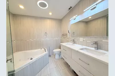 8216 N New England Avenue, Niles, IL 60714 - Photo 23