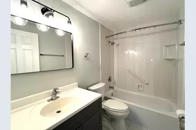 102 Tonset Court #102, Schaumburg, IL 60193 - Photo 7