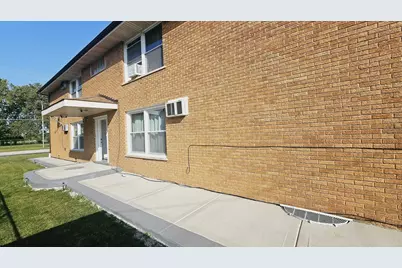 7653 S Roberts Road, Bridgeview, IL 60455 - Photo 37