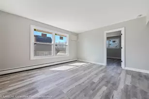7653 S Roberts Rd, Bridgeview, IL 60455 - Photo 7
