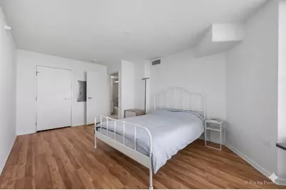 1720 Maple Avenue #2460, Evanston, IL 60201 - Photo 13