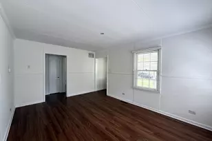606 S 3rd St, West Dundee, IL 60118 - Photo 9