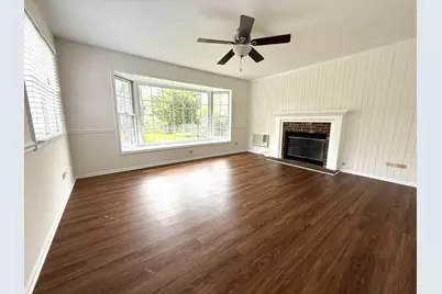 606 S 3rd Street, West Dundee, IL 60118 - Photo 5