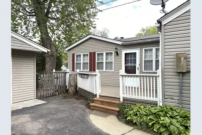 606 S 3rd Street, West Dundee, IL 60118 - Photo 17
