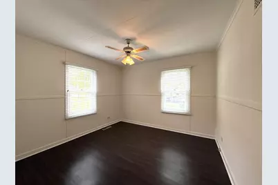 606 S 3rd Street, West Dundee, IL 60118 - Photo 11