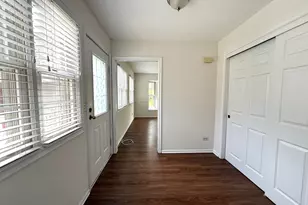 606 S 3rd St, West Dundee, IL 60118 - Photo 3
