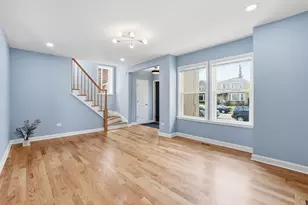 2724 W Jerome St, Chicago, IL 60645 - Photo 5