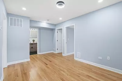 2724 W Jerome Street, Chicago, IL 60645 - Photo 15