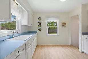 1718 N 79th Ct, Elmwood Park, IL 60707 - Photo 9