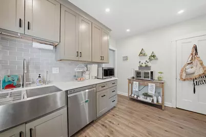 1435 East Avenue, Berwyn, IL 60402 - Photo 11