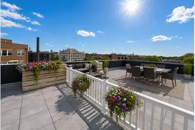 2024 W Irving Park Road #302, Chicago, IL 60618 - Photo 23