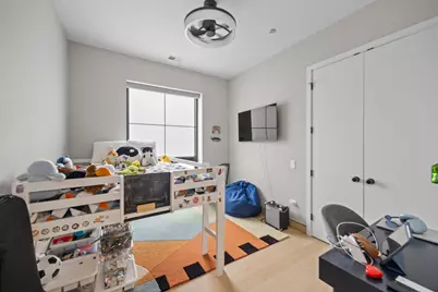 2024 W Irving Park Road #302, Chicago, IL 60618 - Photo 19