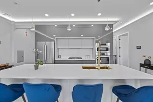 2024 W Irving Park Rd, Chicago, IL 60618 - Photo 7