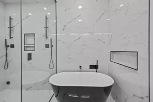 2024 W Irving Park Rd, Chicago, IL 60618 - Photo 17