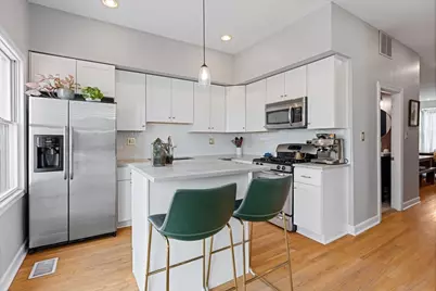 2911 N Washtenaw Avenue, Chicago, IL 60618 - Photo 7