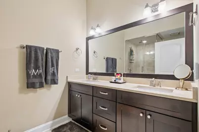 2853 N Halsted Street #202, Chicago, IL 60657 - Photo 9