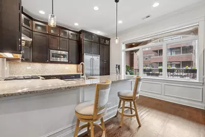 2853 N Halsted Street #202, Chicago, IL 60657 - Photo 7