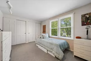 3724 Winnetka Rd, Glenview, IL 60026 - Photo 21