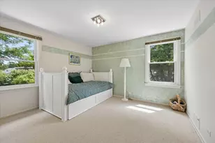 3724 Winnetka Rd, Glenview, IL 60026 - Photo 23