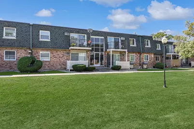 9954 S 84th Terrace #109, Palos Hills, IL 60465 - Photo 3