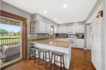 1188 Brookstone Drive, Carol Stream, IL 60188 - Photo 9
