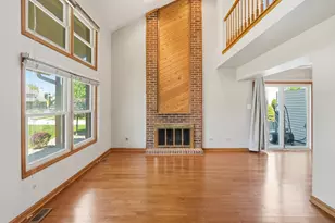 9297 Erin Ln, Orland Park, IL 60462 - Photo 5