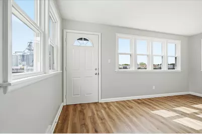 907 N Allin Street, Bloomington, IL 61701 - Photo 11