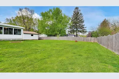 394 Pine Grove Avenue, Gurnee, IL 60031 - Photo 21