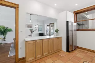 1468 W Balmoral Ave, Chicago, IL 60640 - Photo 17