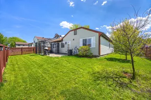 6 Ironwood Ct, Streamwood, IL 60107 - Photo 15